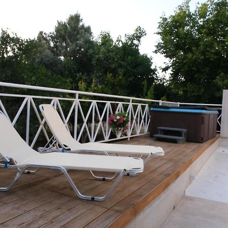 Luxury Fani House Next To Harbor Area With Jacuzzi Apartment Пафос Екстериор снимка