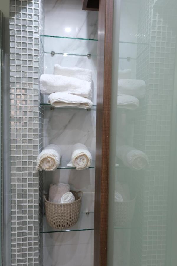 Luxury Fani House Next To Harbor Area With Jacuzzi Apartment Пафос Екстериор снимка