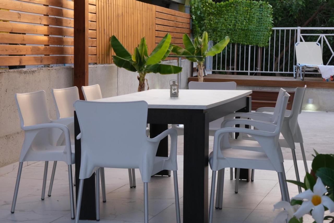 Luxury Fani House Next To Harbor Area With Jacuzzi Apartment Пафос Екстериор снимка