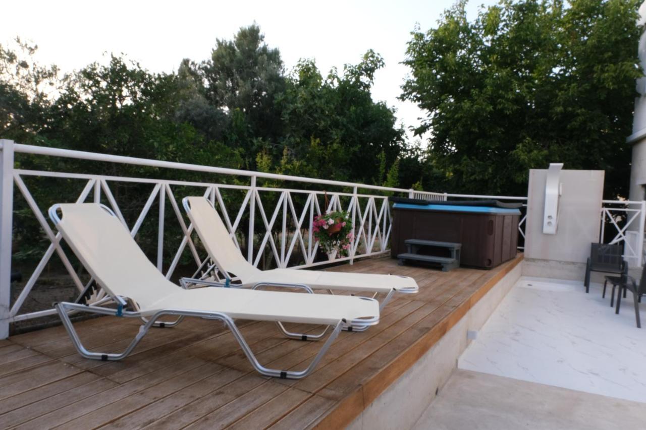 Luxury Fani House Next To Harbor Area With Jacuzzi Apartment Пафос Екстериор снимка
